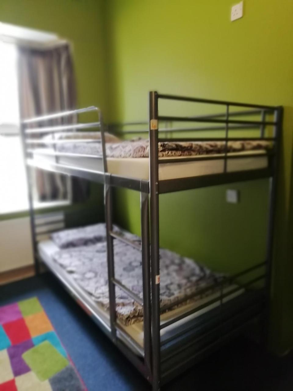 Macgabhainns Backpackers Hostel Kilkenny Buitenkant foto