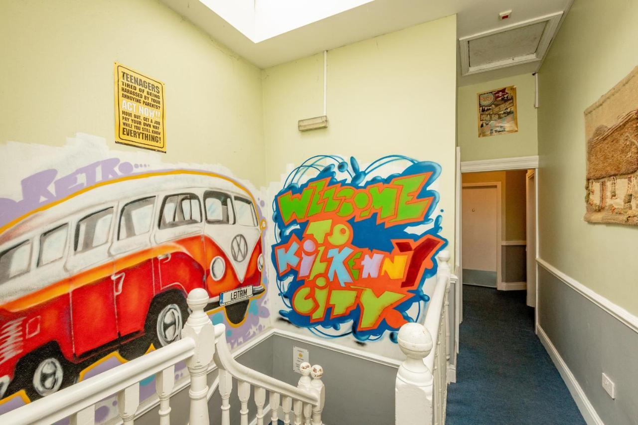 Macgabhainns Backpackers Hostel Kilkenny Buitenkant foto